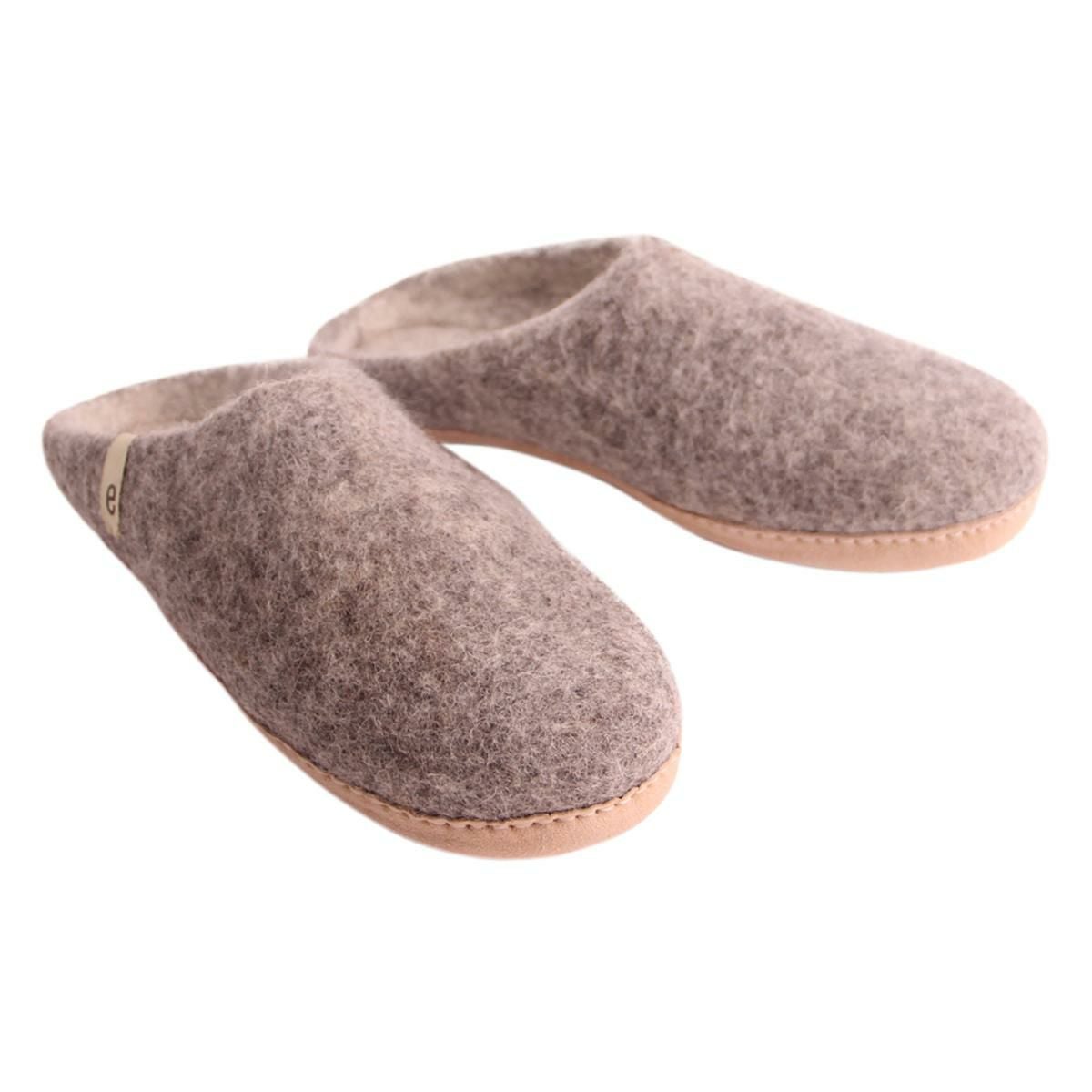 ナチュラルグレー