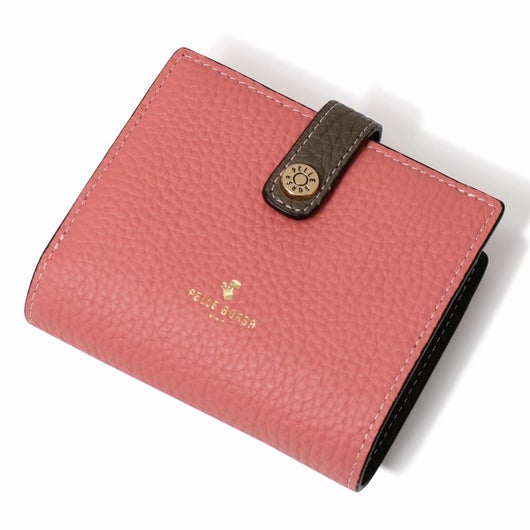 コーラルピンク