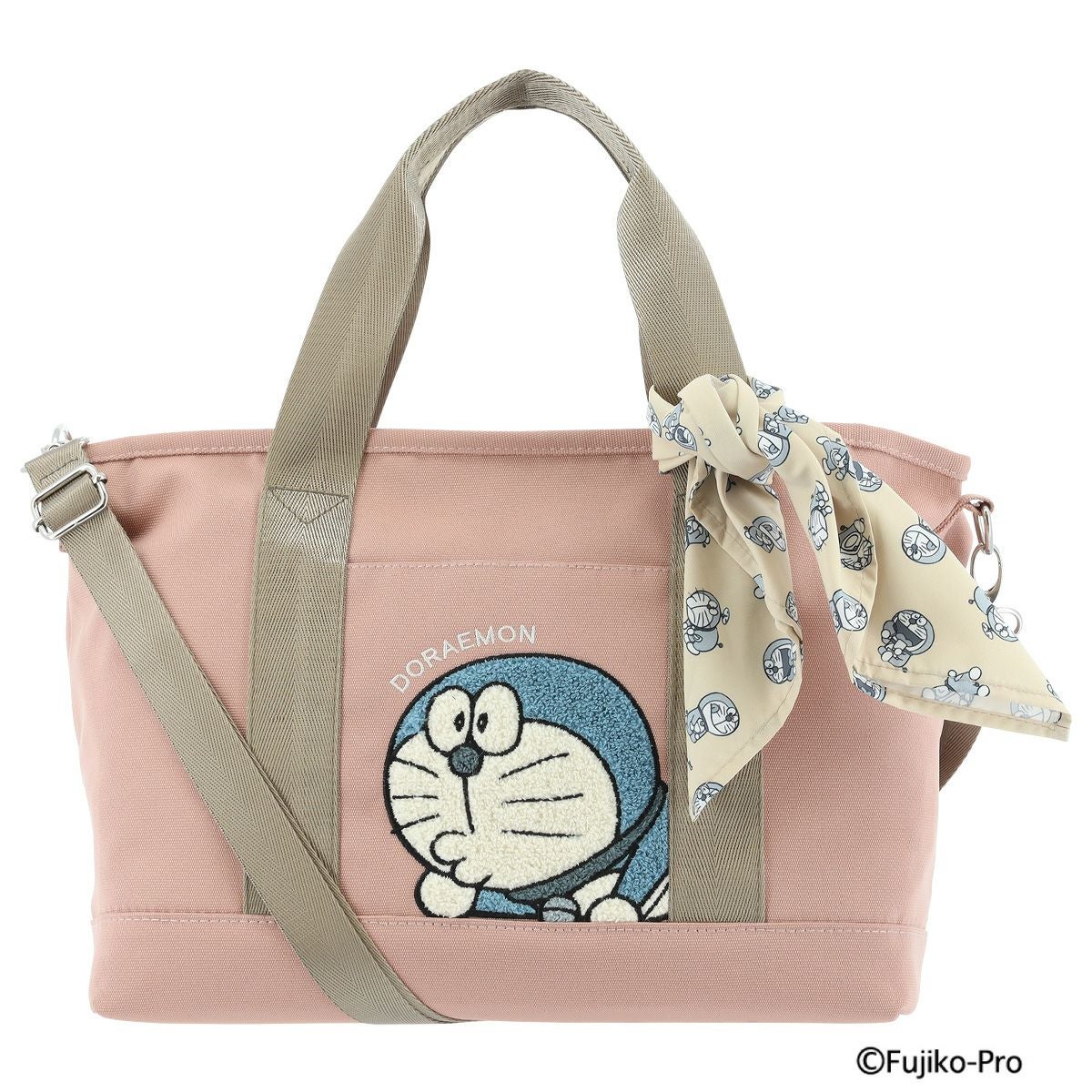 DORAEMON & FRIENDSHIP トートバッグセット　ドラえもん　限定 ドラえもん未来デパート限定サガラ刺繍がとっても可愛いトートバッグと