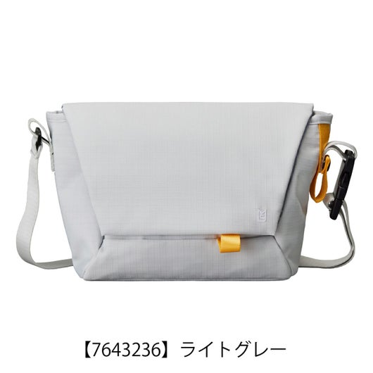 【7643236】ライトグレー