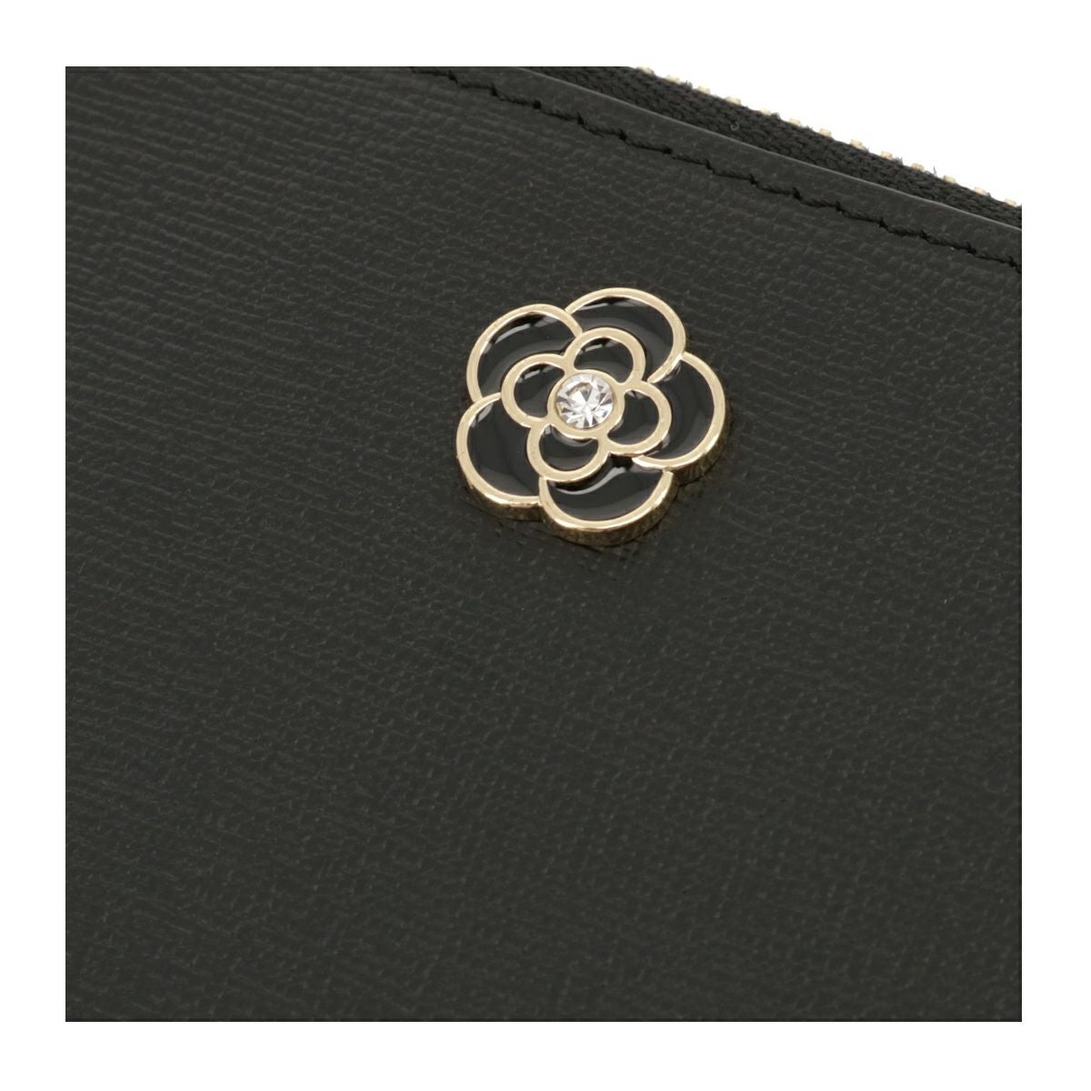 CLATHAS - クレイサス　CLATHAS サマーニットアンサンブル❤️美品 クレイサス 二つ折り財布 L字ファスナー 本革 レディース レミー