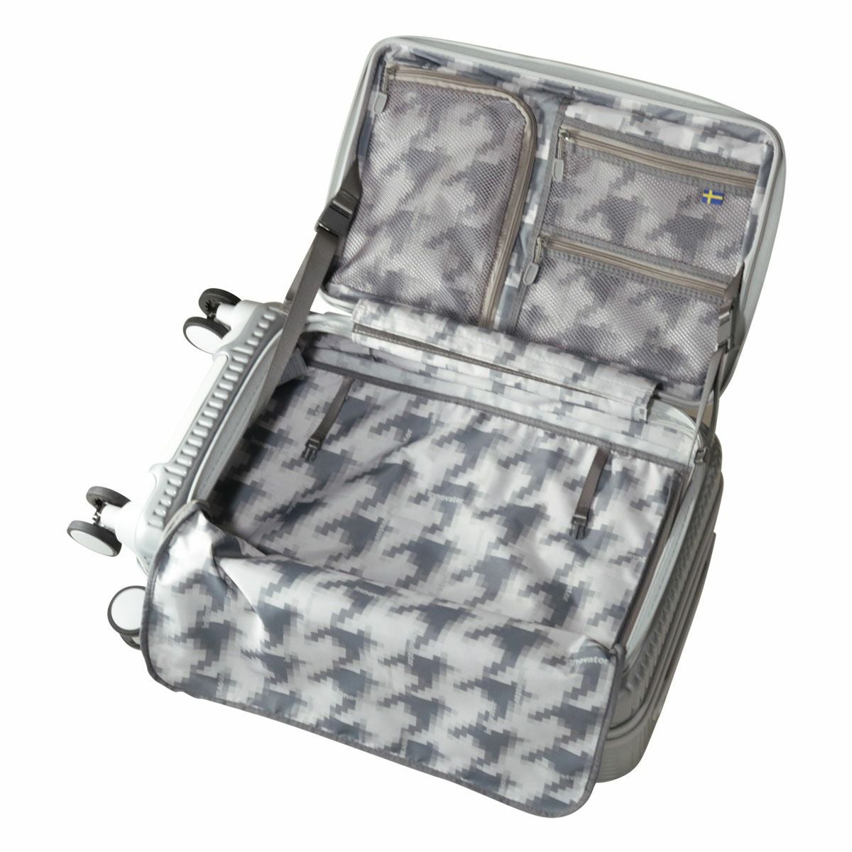 イノベーター スーツケース 45L 60.5cm 3.8kg TSAロック搭載