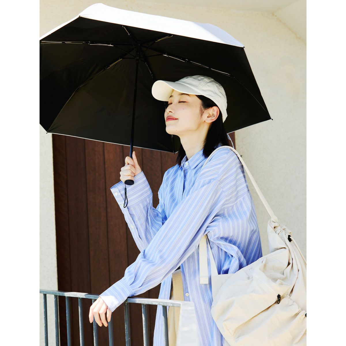 ウォーターフロント 折りたたみ傘 晴雨兼用 クイックシャット たたみ