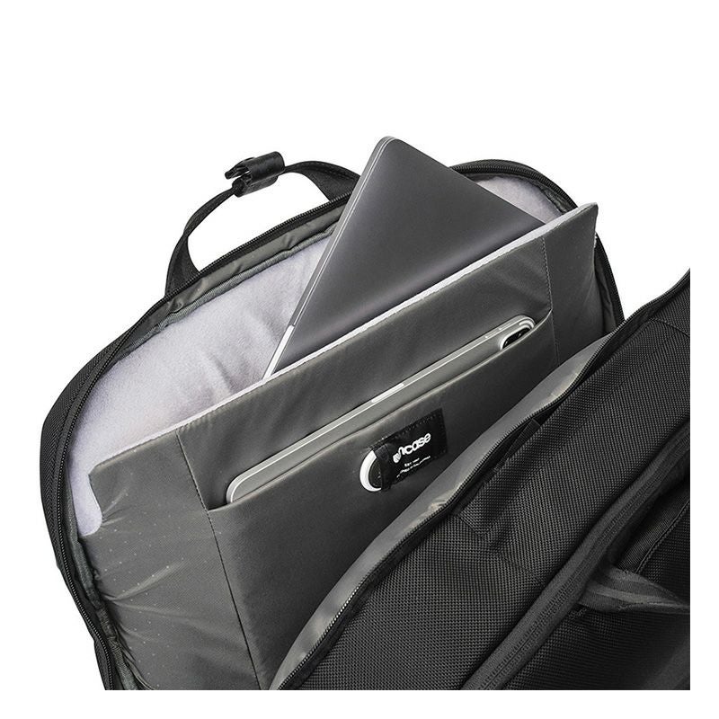 インケース ブリーフケース リュック 2WAY 18L 16インチ トラックス