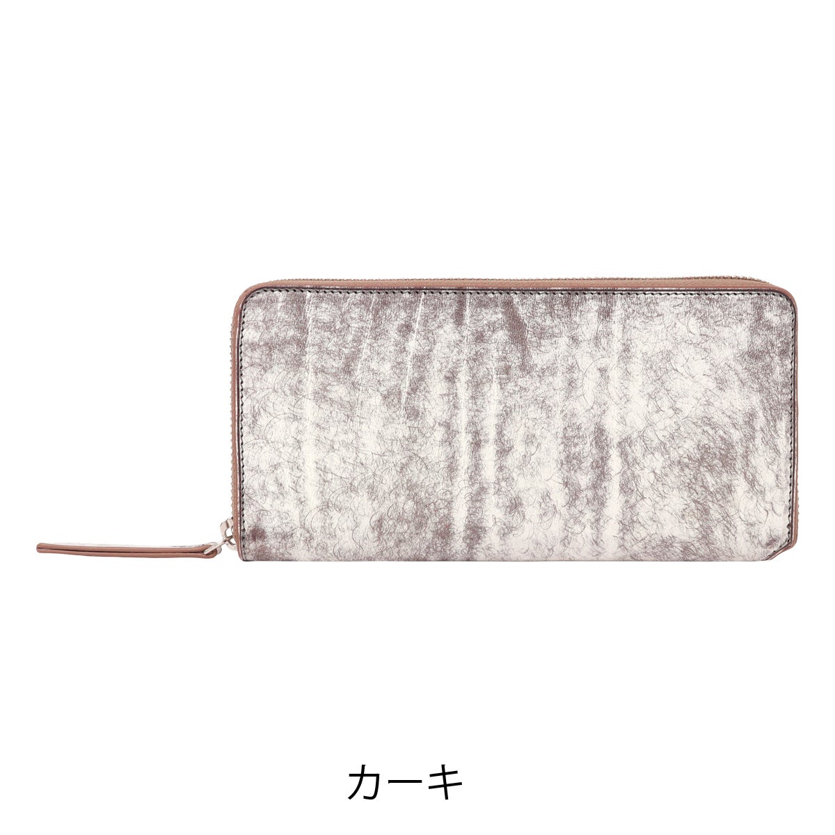 カーキ