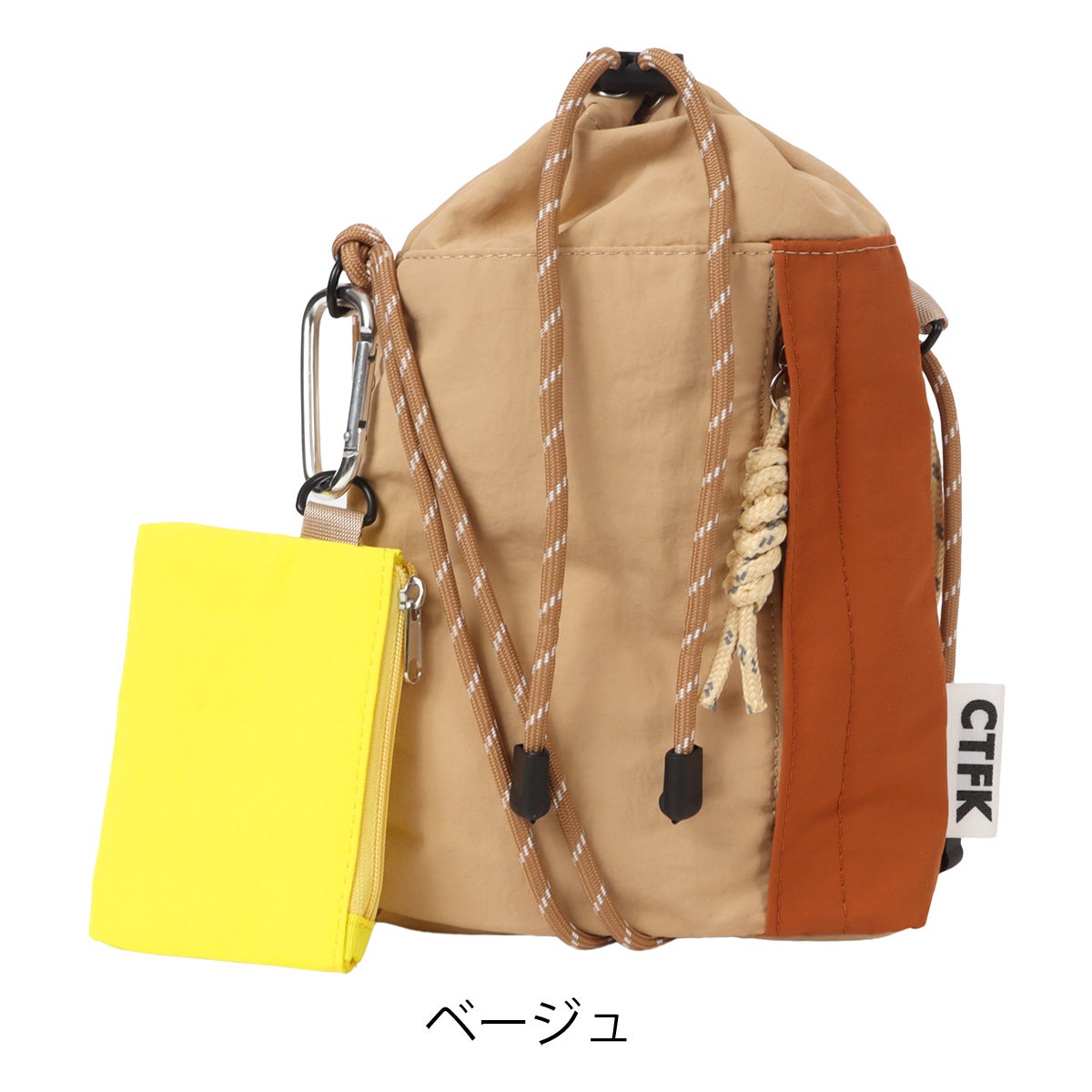 ベージュ