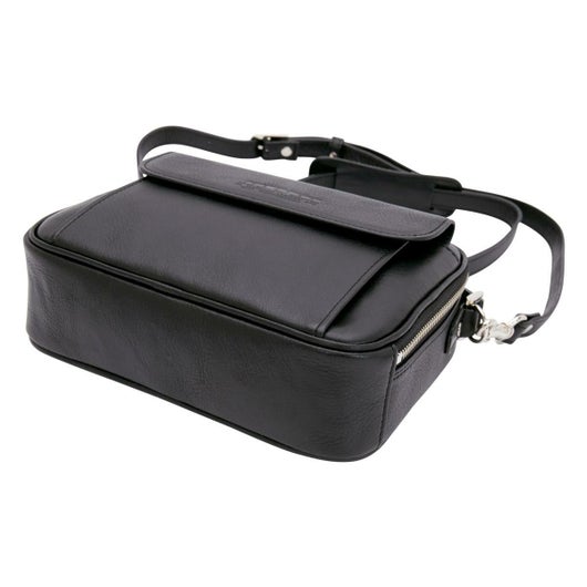 画像はブラウンを使用