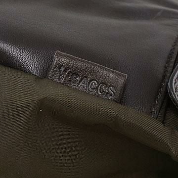 画像はブラウンを使用